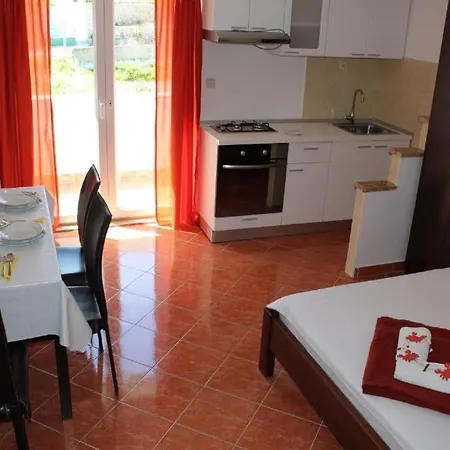 Apartment By The Sea Razanj, Rogoznica - 18089 Rogoznica (Sibenik-Knin)